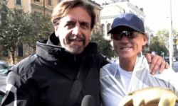 مانشيني يتسلم "الخنزير الذهبي" بسبب فشله مع المنتخب السعودي